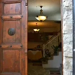 J.prifti Hotel *