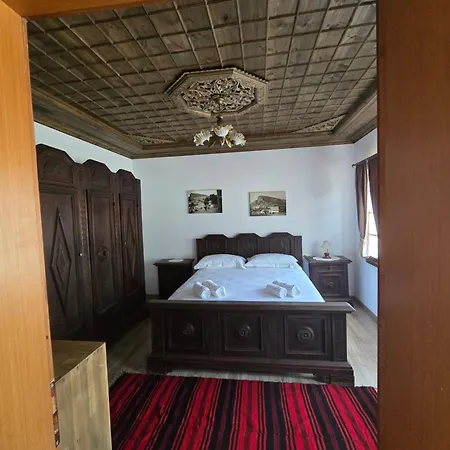 J.prifti Hotel