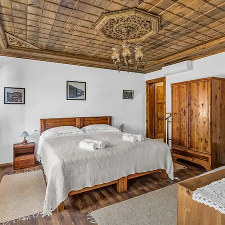Otel J.prifti *