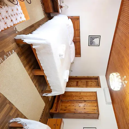 J.prifti Hotel Berat