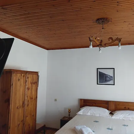 J.prifti Hotel Berat