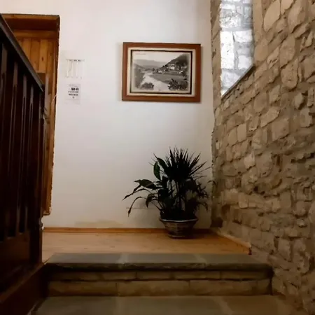 J.prifti Hotel Berat
