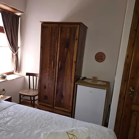 J.prifti Hotel