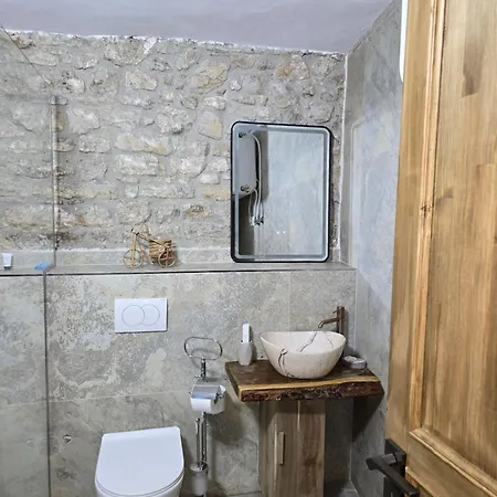 Hotel J.prifti Berat